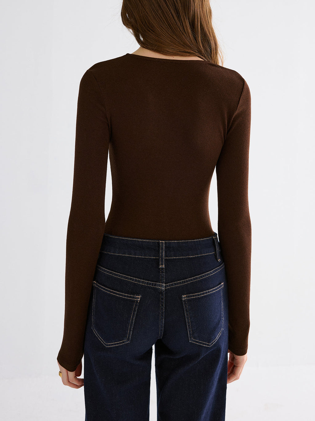 Minimal Zipper V-neck Long Sleeve Top