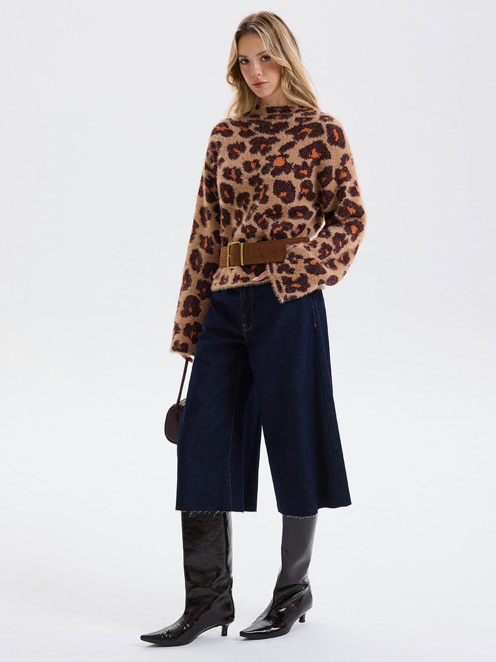 Loose Leopard Jacquard Fuzzy Sweater without Belt