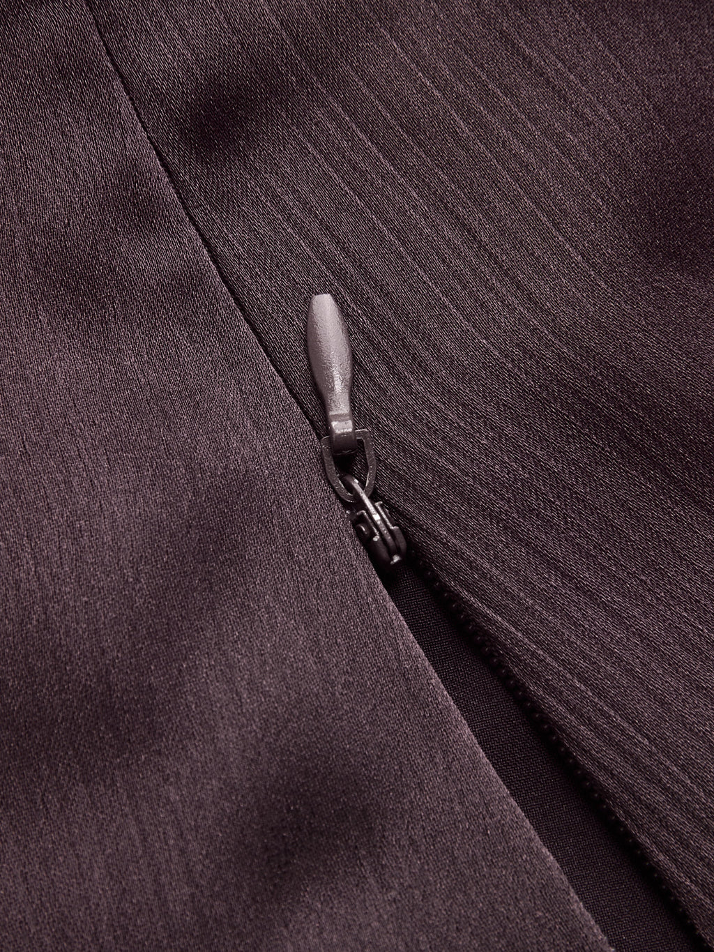 One-Shoulder Halter Tie Fitted Top