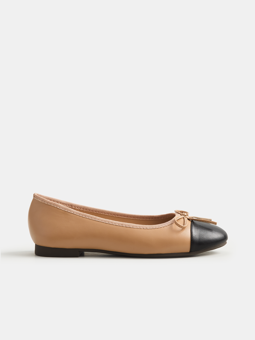 Bow Detail Leather Cap-Toe Ballet Flats