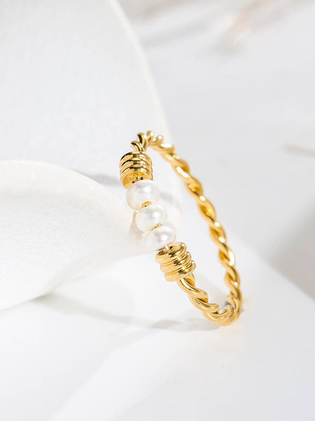 Freshwater Pearl Twisted Band Ring