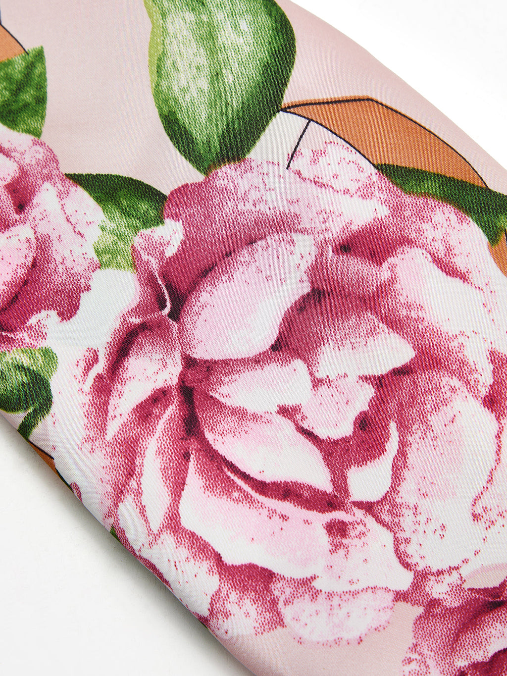 Floral Print Pearl Magnetic Closure Scarf