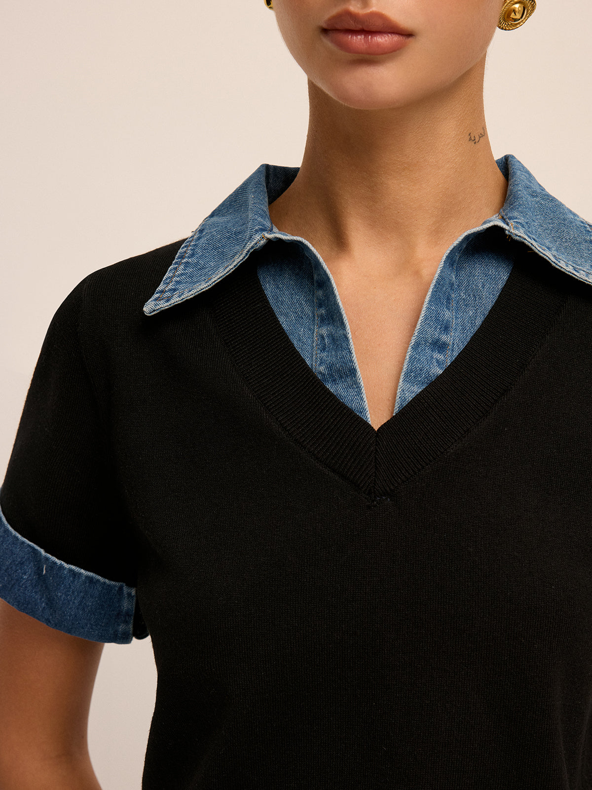 Denim Collar Short Sleeve Knit Blouse