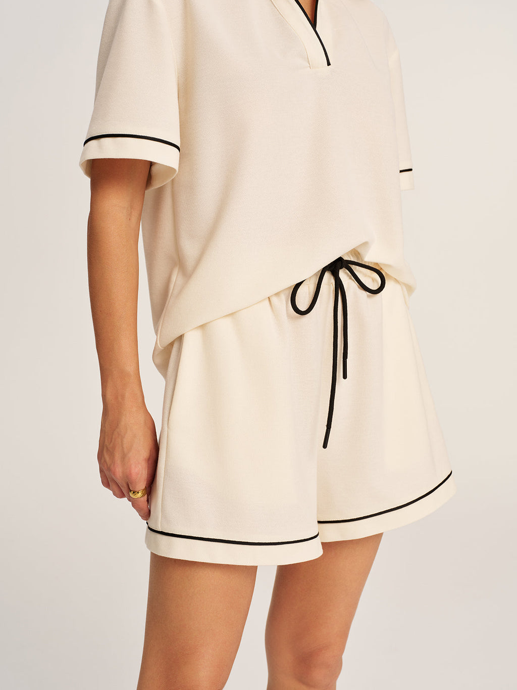 Contrast Trim Polo Top & Drawstring Shorts Set