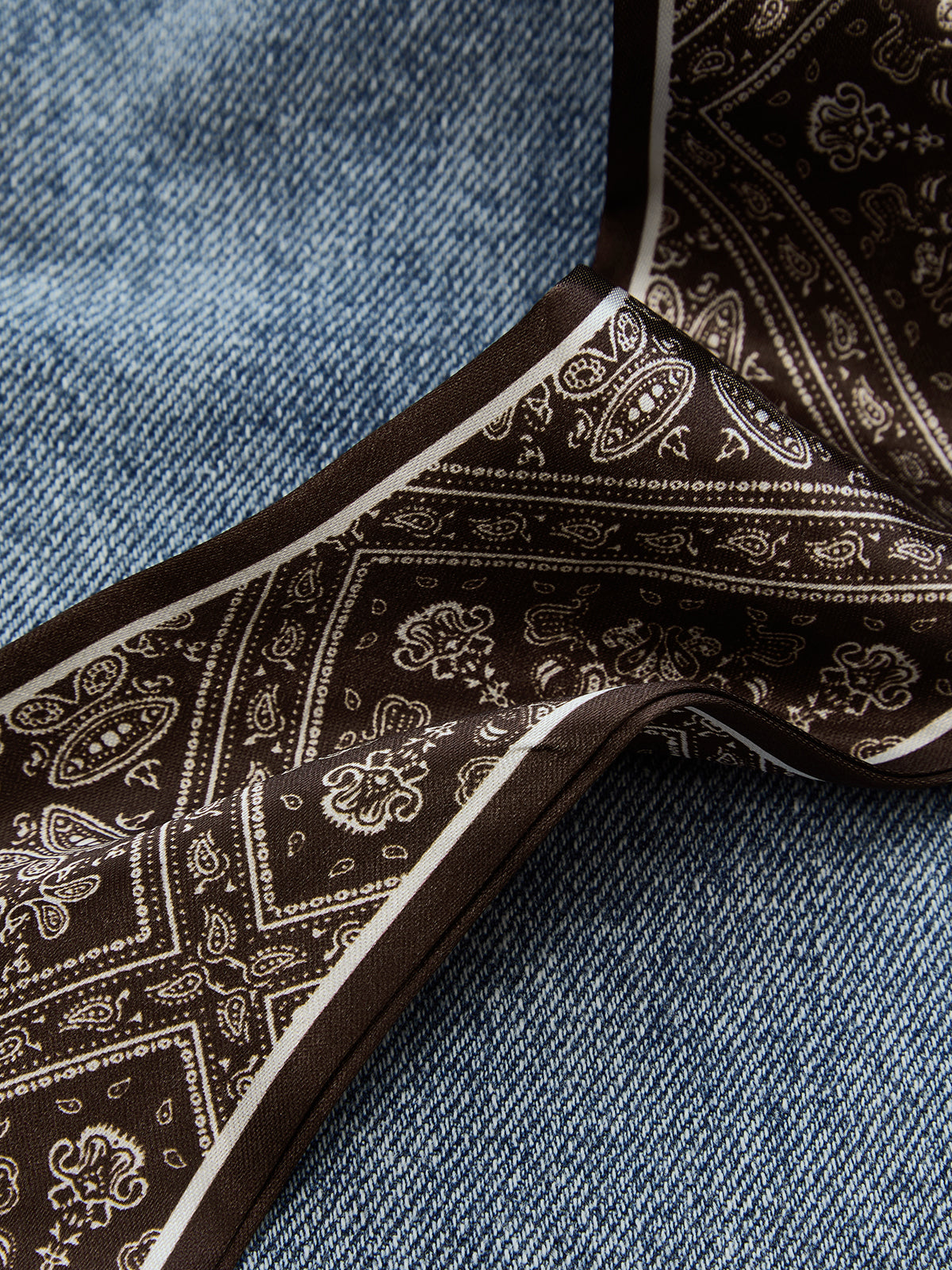 Bandana Belted Seam Detail Barrel Jeans