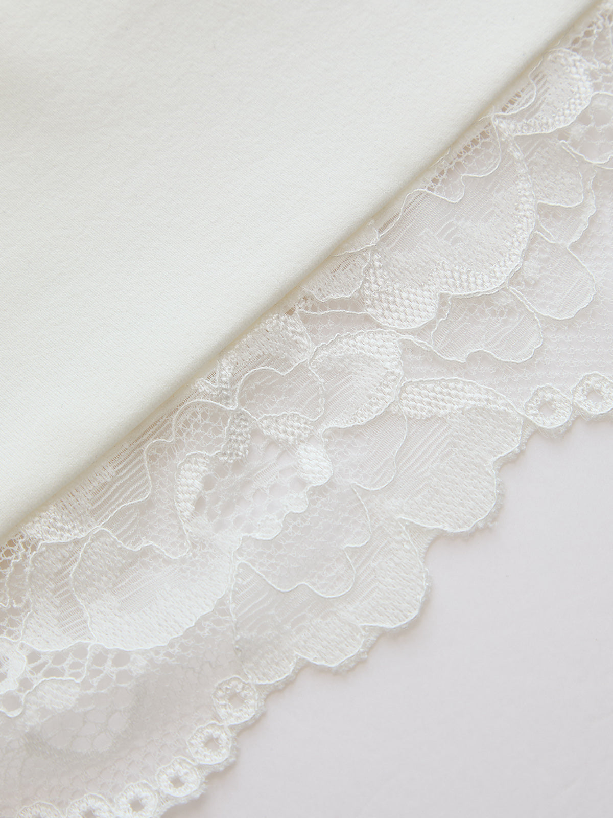 Lace Trim Fitted Cami Top