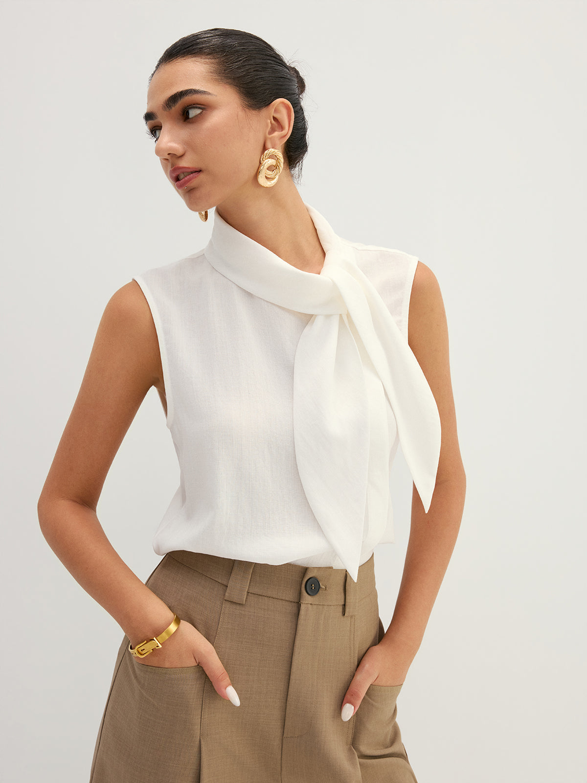 Tie Neck Sleeveless Tencel Blouse