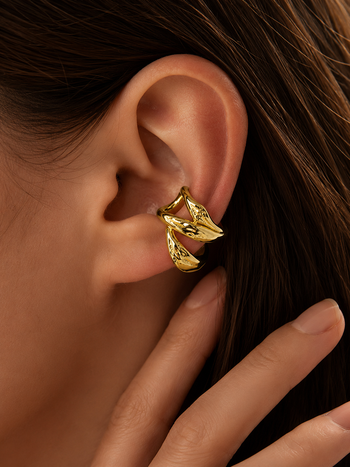 Minimalist Twisted Interlaced Ear Cuff
