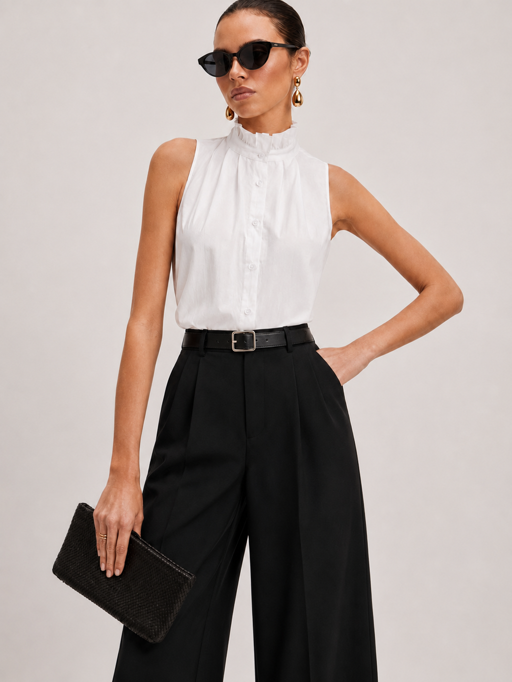 Ruffle Collar Sleeveless Button Blouse