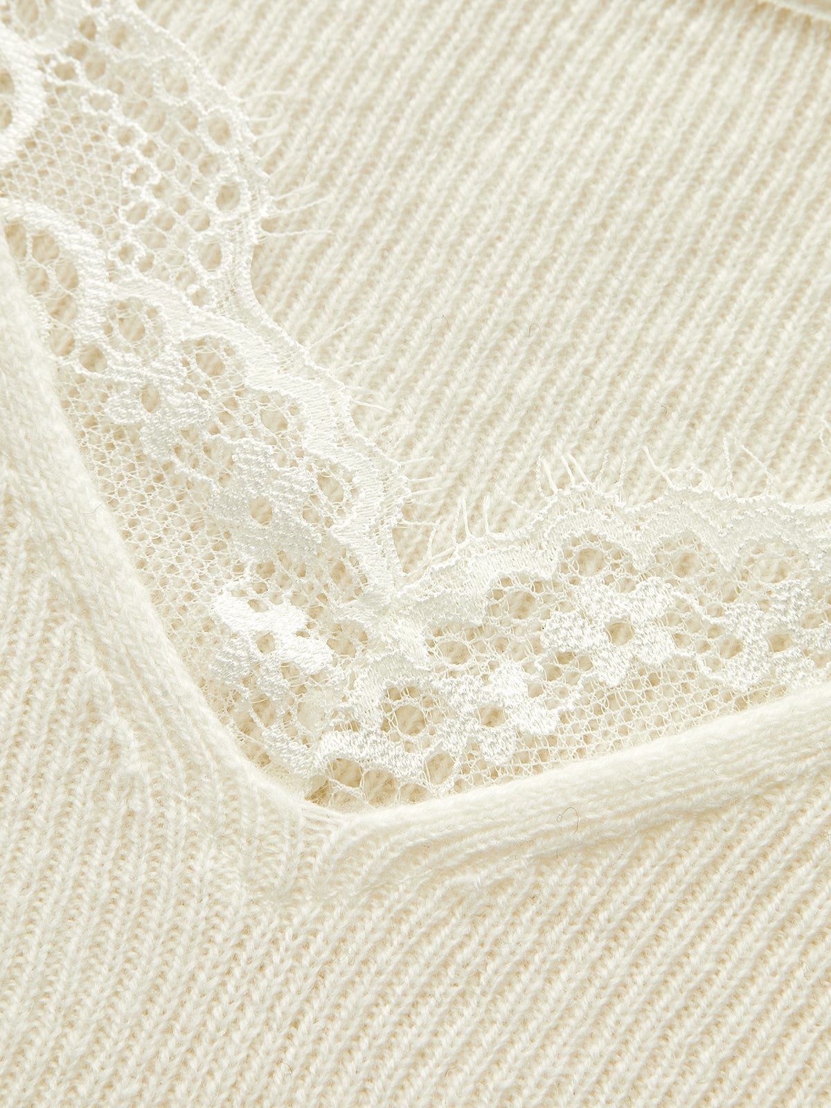 Lace‑Trim V‑Neck Ribbed Knit Flare‑Sleeve Top