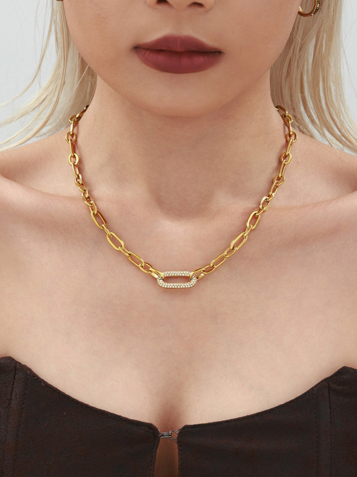 Paved Paperclip Link Necklace