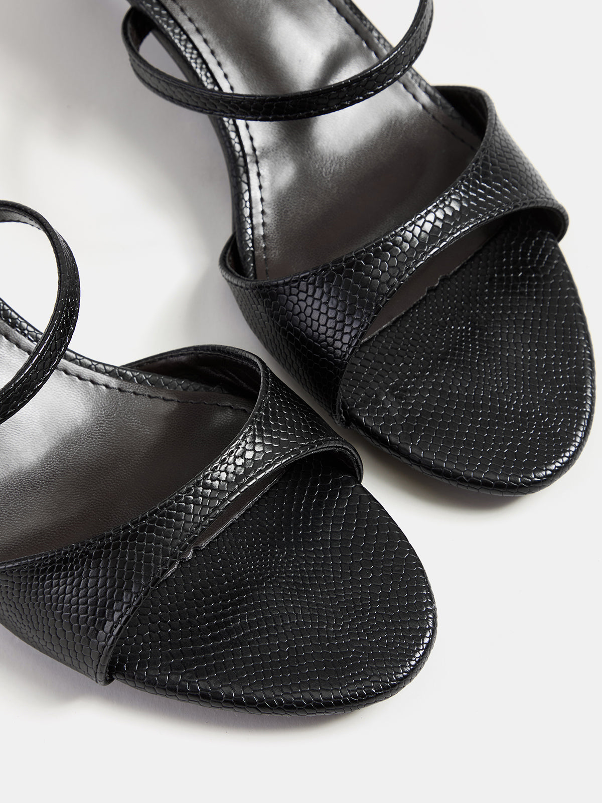 Double Strap Open Toe Kitten Heel Sandals