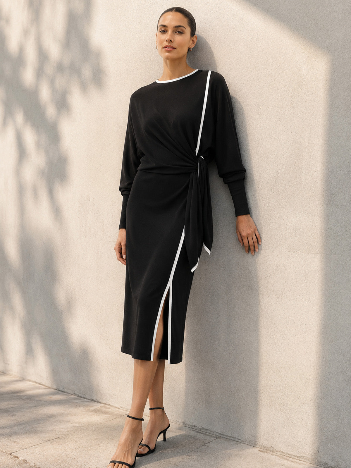 Contrast‑Piping Knotted Waist Midi Dress