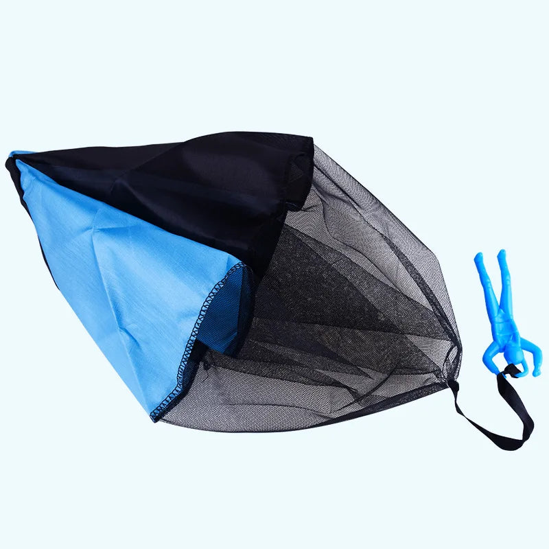 1pcs Hand Throwing Parachute Outdoor Funny Toys Game Play Toys for Fly Parachute Sport with Mini Soldier Toys