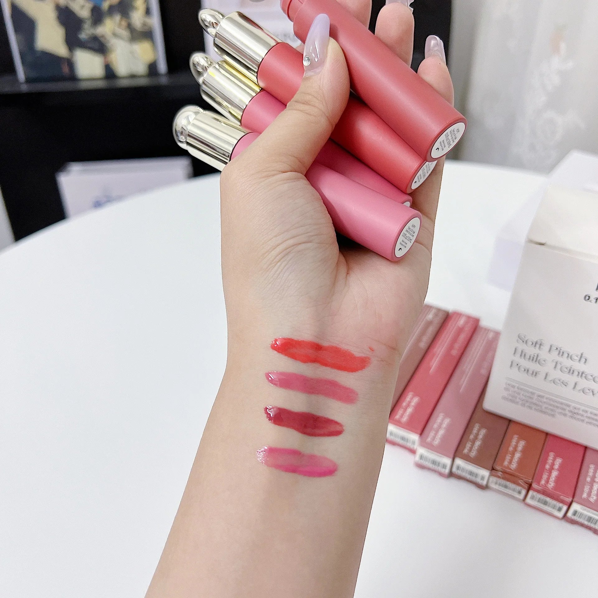 Rare Beauty New Smooth Liquid Lip Gloss Hydrating Moisturizing Lasting Natural Bright Lightweight Nutrient Repair Tinted Lip Oil