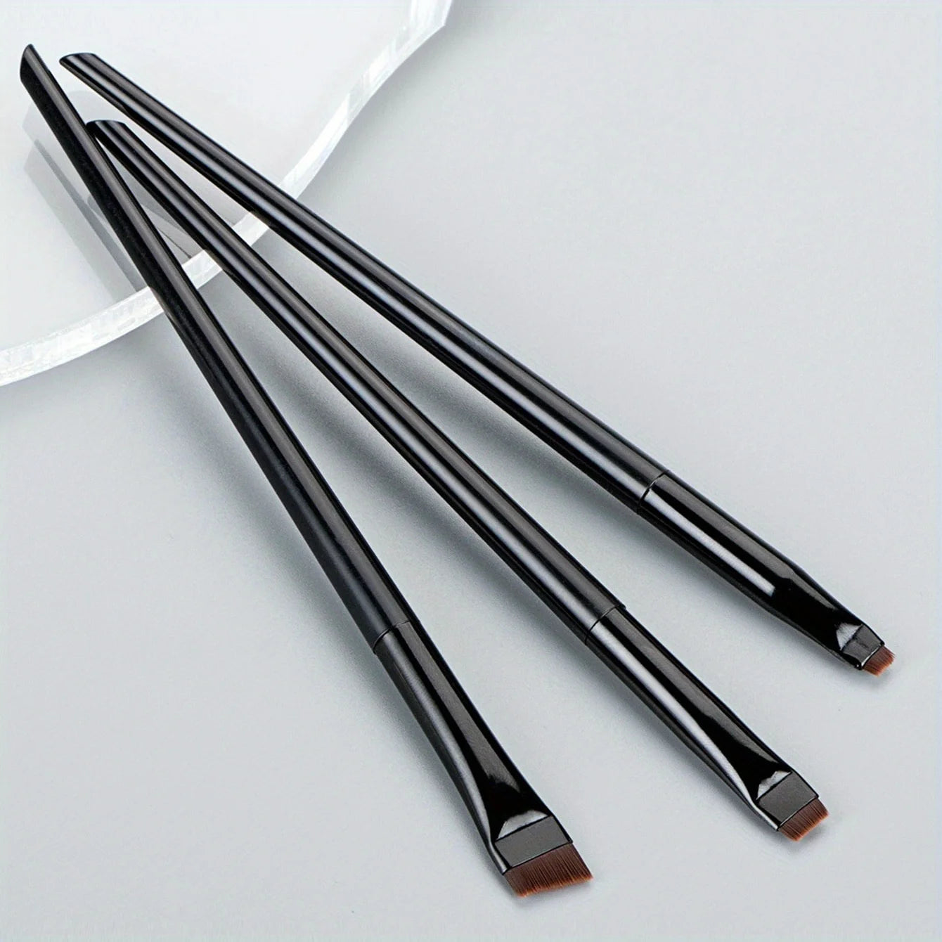 3pcs Makeup Brush Set, Blade Eyeliner Brush Fine Oblique Head Eyebrow Brush Outline Eyeliner Ultra-Thin Eye Shadow Brush Makeup
