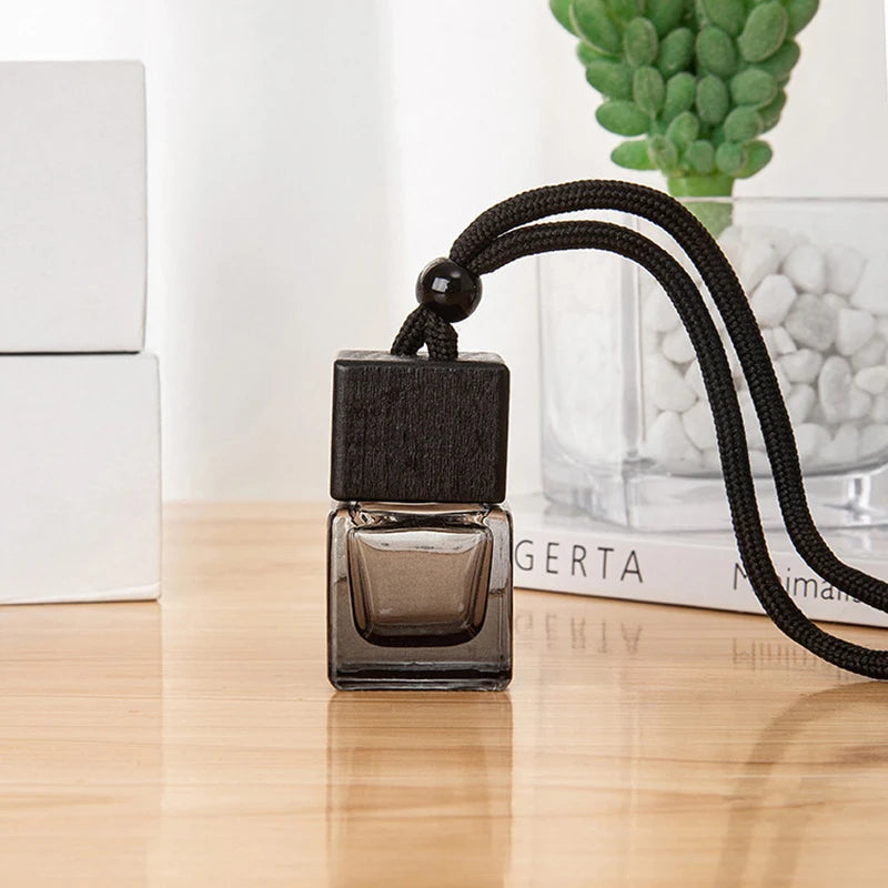 1PC Dyed Square Cap Black Cap Empty Bottle Car Essential Oil Diffuser Fragrance Air Freshener Scent Perfume Bottle Ornament