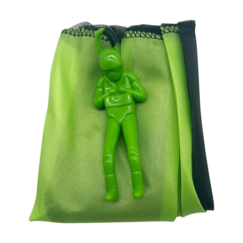 1pcs Hand Throwing Parachute Outdoor Funny Toys Game Play Toys for Fly Parachute Sport with Mini Soldier Toys