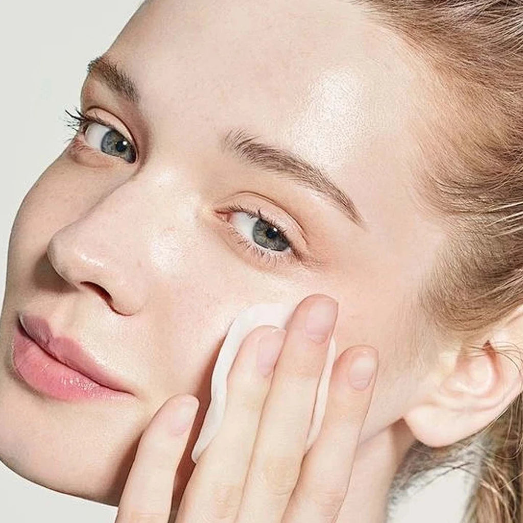 Makeup Remover Cotton Pads Disposable Soft Rounds Dual-Sided Breathable Facial Cleansing for Daily Use & Nail Polish Remover