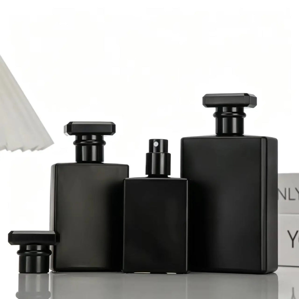 50ml  Black White Square Glass Spray Perfume Bottle Cosmetic Packaging Empty Bottles Can Be Filled in Perfume Bottles