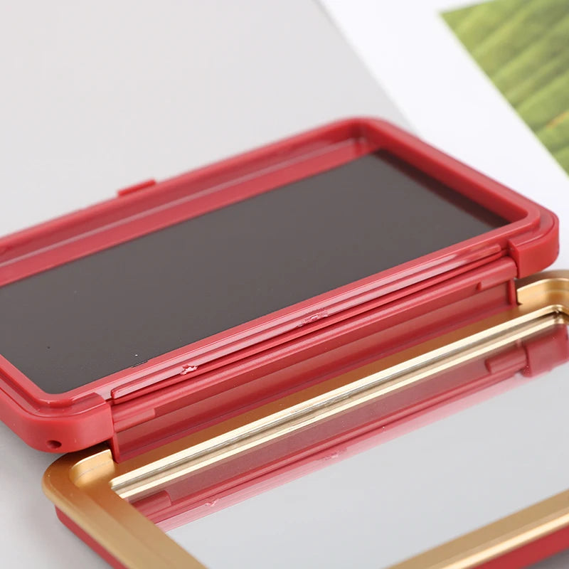1pcs Matte Empty Magnetic Cosmetics Palette Eyeshadow Blusher DIY Makeup Box Glitter Makeup Dispensing Box