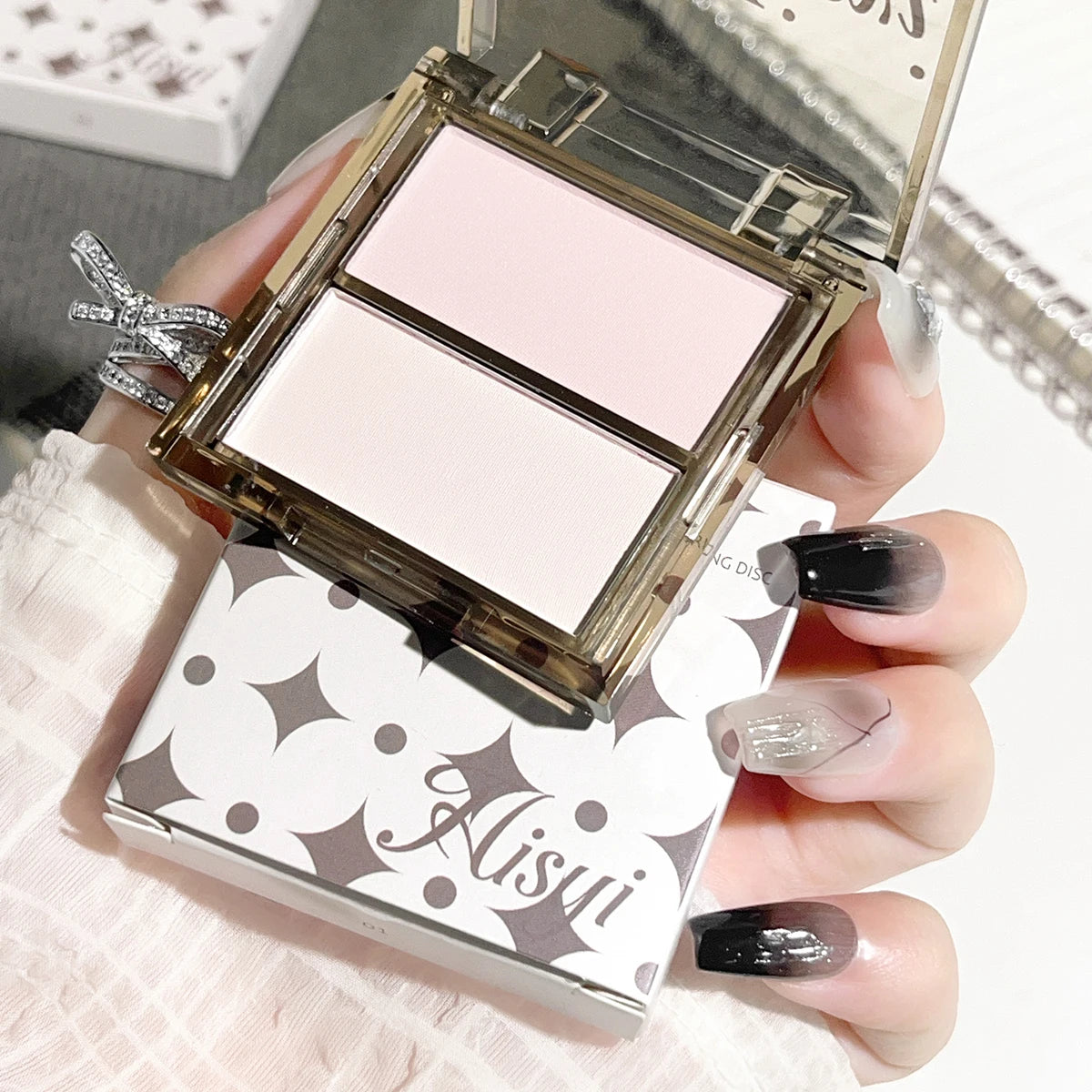 Repair plate High-light repair plate Integrated plate Matte pearl light brightening natural three-dimensional shadow plate
